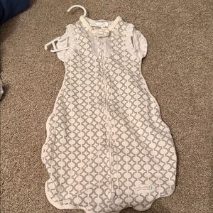 Convertible Woombie Swaddlw